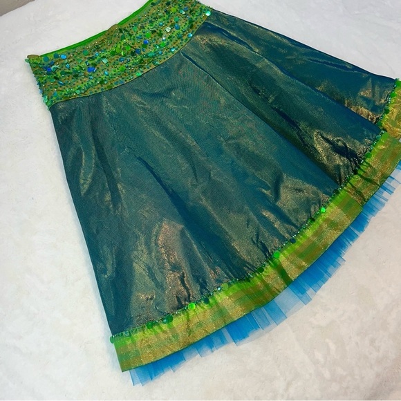 Basil & Maude Iridescent Green Blue Sequin Mermaid Beaded Skirt Sz 2 A Line - Picture 4 of 16
